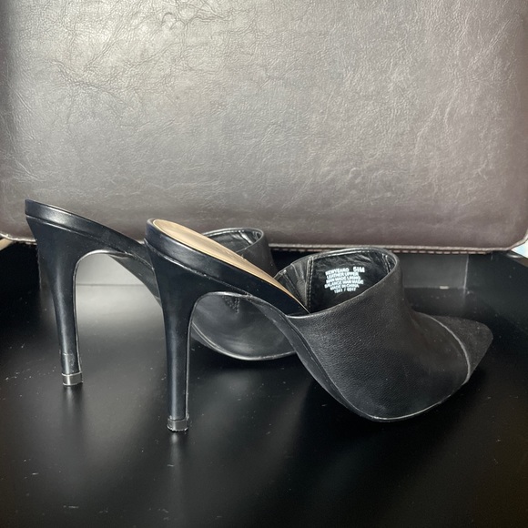 Nine West size 5.5M - Picture 2 of 4